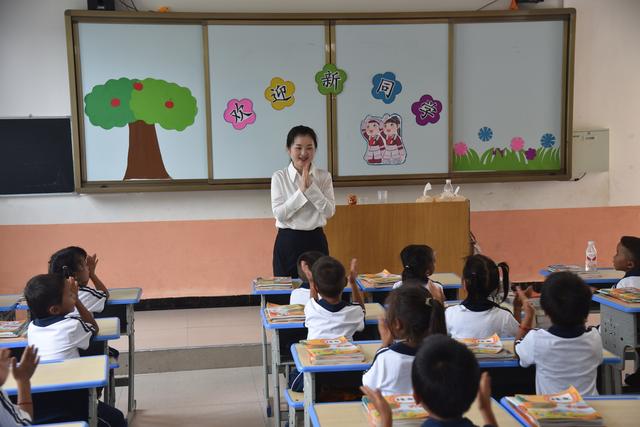 大歹小学开学了——贵州“教育洼地”建成“最美村小”