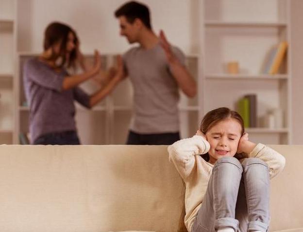 感情不好的夫妻，会对孩子造成哪些心理影响？
