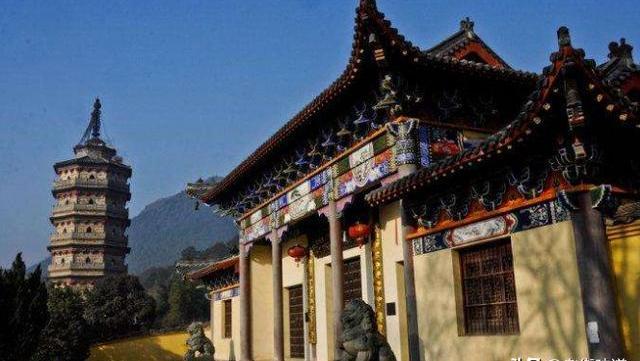 这座寺庙不简单，李白杜牧都作过诗，隐居的唐朝皇帝也有佳句流传
