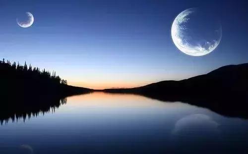露从今夜白，月是故乡明：带有“月”字的诗词83句，真的太美了！