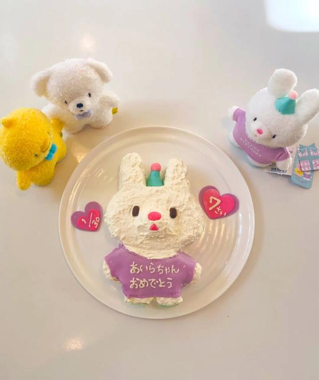 把隔壁小孩都吓哭？日本妈妈做的奇葩生日蛋糕，网友：看完一时我也说不上话…
