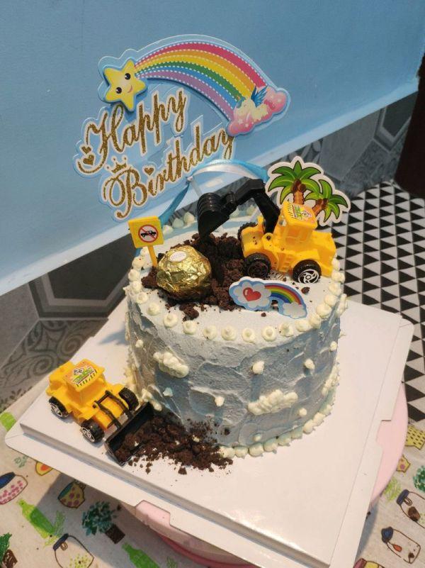 男孩生日送什么？这个蛋糕绝对是他的最爱！