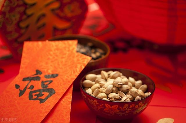 辞旧岁，迎新春！除夕读十首古诗词，共同感受中国传统文化氛围