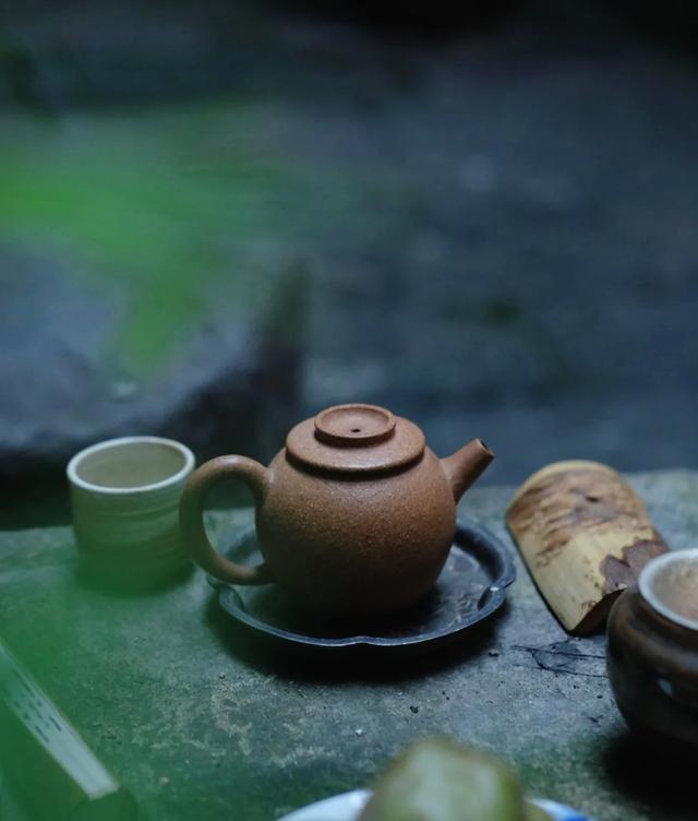 喝茶时要学的专业术语，17种常见的茶香气描述