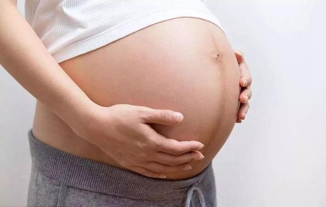 胎儿饿了，孕妇能感受到吗？这两个熟悉的感觉，其实就是在暗示你