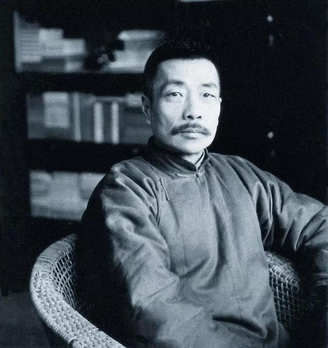 中国著名文学家，思想家，鲁迅先生60句经典诗词名句