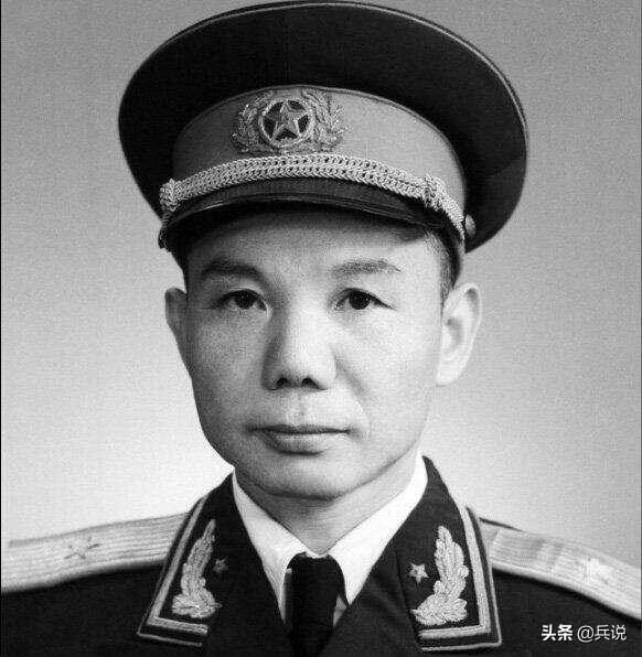 王近山在正军岗位逝世，邓政委补发命令，葬礼规格提为军区正职