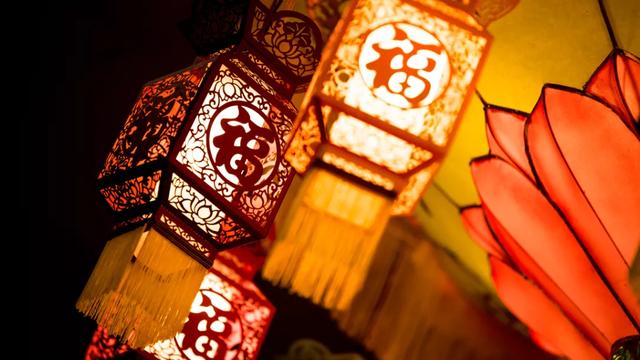 20首新年古诗词，带你品味传统中国年！