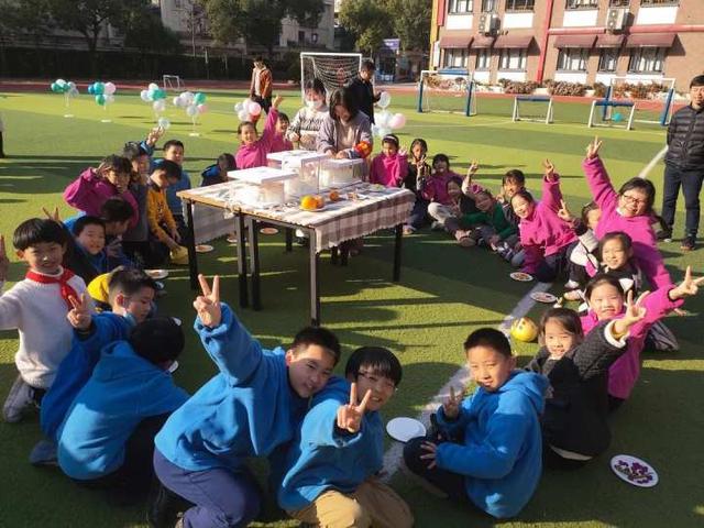 聆听花开的声音！杭州这所学校为孩子们打造的“十岁集体生日”，太动人